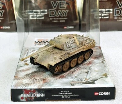 Corgi Militare CC 60207 Carro Panther G Colore Sabbia Camo Bianco 9 SS PZ DV - Immagine 1 di 2