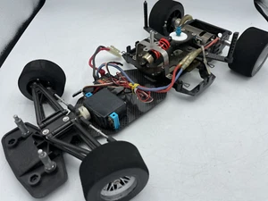 For parts TAMIYA F103 F-103 carbon chassis with ESC and motor - Picture 1 of 17