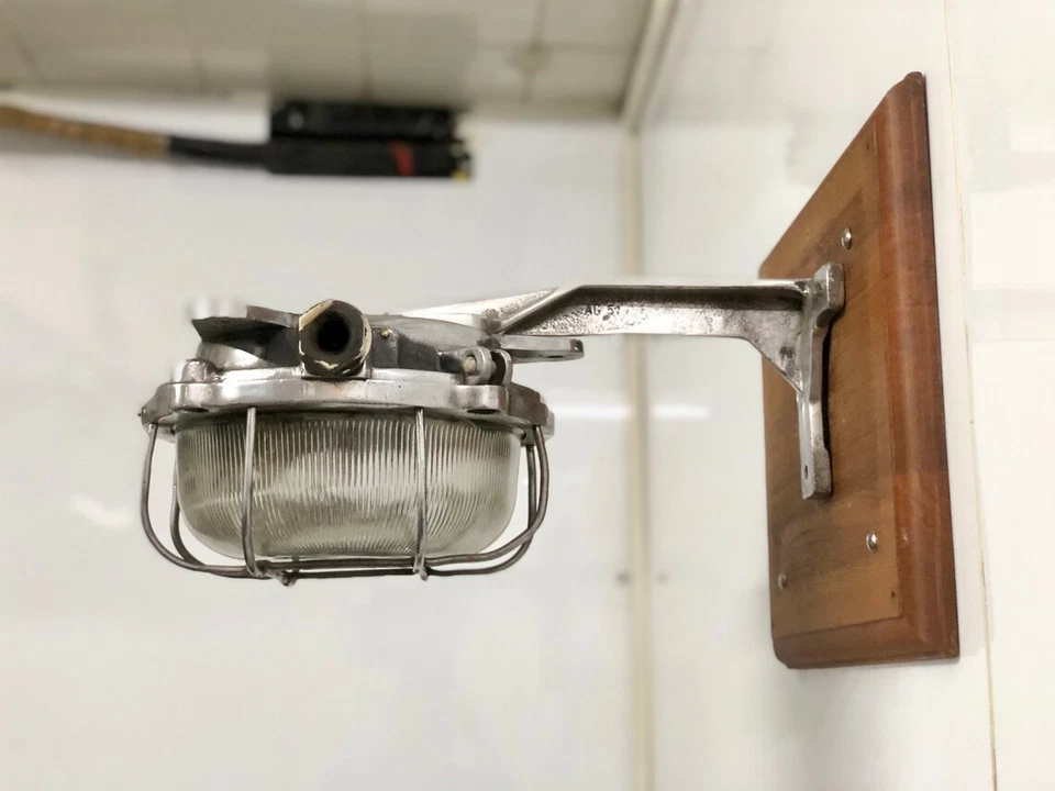 Классический русский промышленный алюминиевый винтажный настенный потолочный светильник с корабельным креплением - Изображение 1 из 4