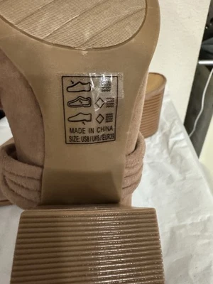 Zapatos de tacón corto de gamuza marrón Qupid talla 8 Foto 1 de 4