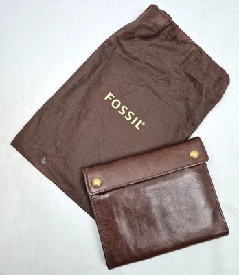 Fossil Logo Embossed Wallet / Passport Holder Walnut Brown Excellent Con G3 - image 1 of 4