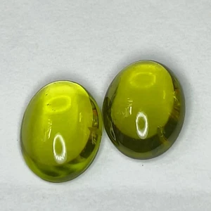 FABULOUS NATURAL BEAUTIFUL  PAKISTAN PERIDOT 3.62Cts  CABOCHON 2 PCS - Picture 1 of 5