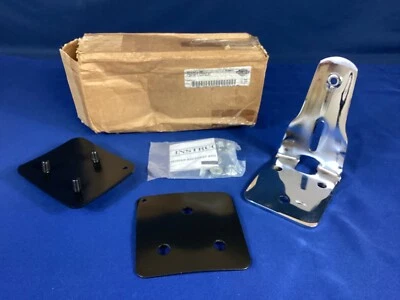 NEW OEM Harley-Davidson Upright Passenger Backrest Kit, FXSTD, 51114-00* - Image 1 of 4