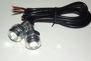Einzelne LED Single DRL Seitenmarkierung hell 3-5W Watt leistungsstark Paar Chrom Auto - Bild 1 von 2