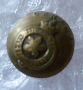 WW1 CANADA General Service Button KC BRASS 17 mm maker ENGLAND - Picture 1 of 2