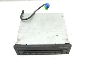 VW Golf 4 Bora Lupo CD Wechsler 6 Fach 6x0035110 original - Bild 1 von 2