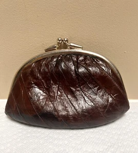 Vtg EEL SKIN Brown Leather Women’s Coin Purse Change Holder Metal Frame Small - Picture 1 of 8