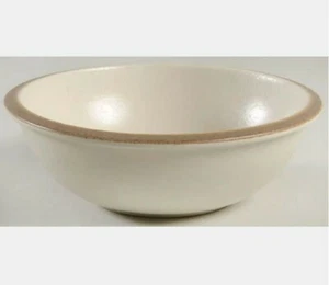 Set of 4 Dansk Santiago White Coupe Soup Bowls Beige w/ Tan Edge *BRAND NEW* NOS - Picture 1 of 3