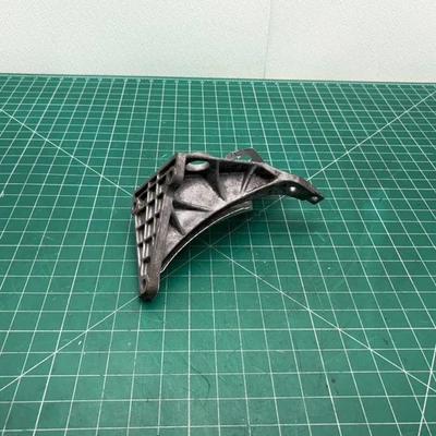 88-99 BMW E31 E32 850i 850Ci 750iL LADO DEL PASAJERO DERECHO SOPORTE DE MONTAJE DEL MOTOR OEM Foto 1 de 4