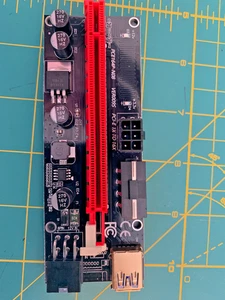 Ubit VER009S PCI-E GPU Riser mit USB3.0 Kabeln und PCIe/USB Adaptern 6er Pack - Bild 1 von 4