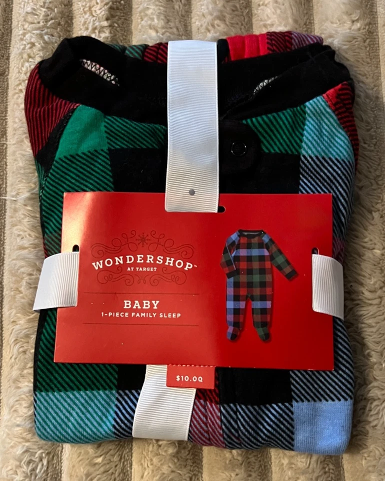 PIJAMA DE UNA PIEZA A CUADROS BABIE'S WONDERSHOP AT TARGET HOLIDAY - 3-6 MESES - ¡NUEVO CON ETIQUETAS! Foto 1 de 1