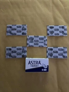 5 Double Edge Razor Blades, Astra Superior Stainless Blue Box (India) - Picture 1 of 2