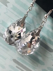 Fashion Woman TearDrop Rhinestone White Earrings - Picture 1 of 5