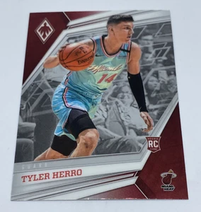 2019-20 PANINI CHRONICLES PHOENIX TYLER HERRO RC MIAMI HEAT ROOKIE CARD #572 - Picture 1 of 2
