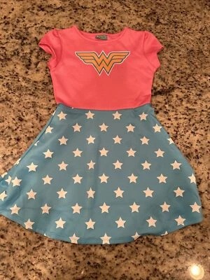 Vestido Disfraz Halloween Mujer Maravilla DC Niñas Talla 5-6 Foto 1 de 3