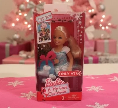 Boneca Barbie Patinadora no Gelo Chelsie A PERFEITO NATAL Alvo Exclusivo 2011 NOVA - Imagem 1 de 4