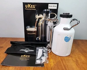 UKEG GrowlerWerks Druckbier Growler 64 oz Edelstahl matt weiß - Bild 1 von 9