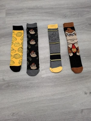 Calcetines altos Nintendo Donkey Kong & Diddy Kong 2018 Foto 1 de 4