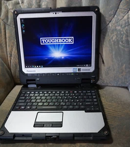 Panasonic Toughbook CF-33 MK1 I5 6300U, 8GB RAM, 256GB SSD, Windows 10 Pro 4G - Imagen 1 de 12