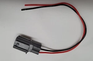 Sumitomo 2-Pin Plug; Horn, A/C, Various. PN 6181-0070, HS110. Free U.S. Ship - Picture 1 of 2