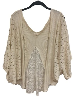 Cárdigan Mystree Dolman manga para mujer talla pequeña con incrustaciones de encaje marfil Foto 1 de 4