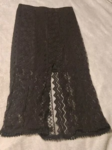 D-Signed Girls Size M (10/12) Black Long Lace Skirt w/Lining - Picture 1 of 7