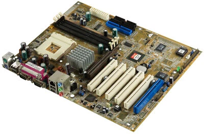Asus A7V8X Socket 462 3x DDR 5x PCI AGP ATX - Image 1 of 2