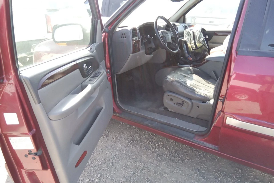 2003 Envoy Base (113 WB) OE Speedometer Gauge Cluster 110K Miles GMC - Image 1 of 4