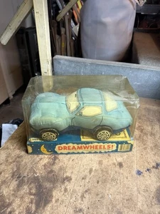 Caja de juguetes de peluche Corvette 1982 R&B Dreamwheels Dream Wheels nueva sellada - Imagen 1 de 14