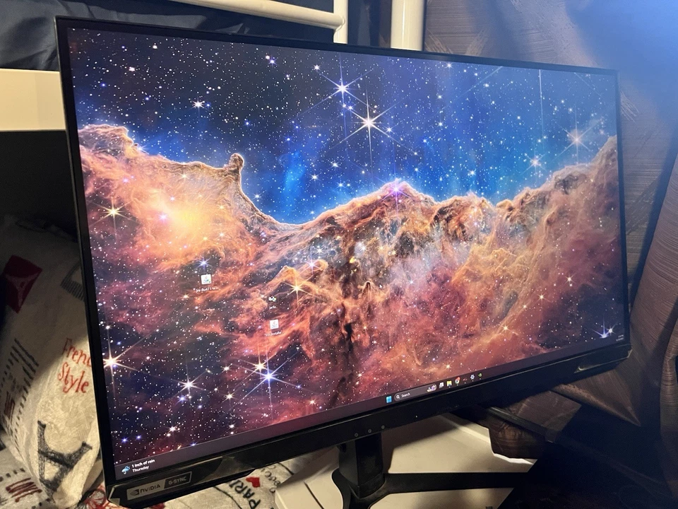 Samsung Odyssey G7 S28AG700NN 28" IPS LED Gaming Monitor - Black - Image 1 of 4