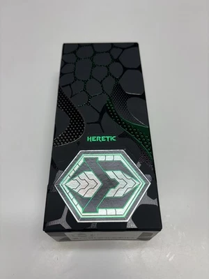 Cuchillos Heretic Medusa Gris Tono Celular MagnaCut Tanto Hoja Foto 1 de 4