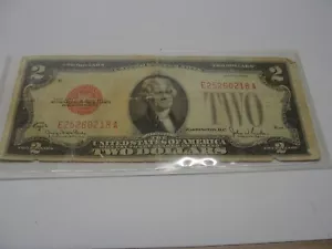 1928 G TWO DOLLAR NOTE FOR YOUR COLLECTION Z2162 - Picture 1 of 3