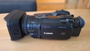 Canon Legria GX10 - Bild 1 von 2