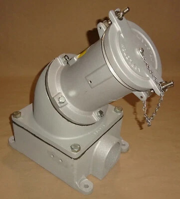 Appleton AR20044RS Inlet, Back Box & Angle Adaptor AR200 RS Pin&Sleeve USED - Image 1 of 4