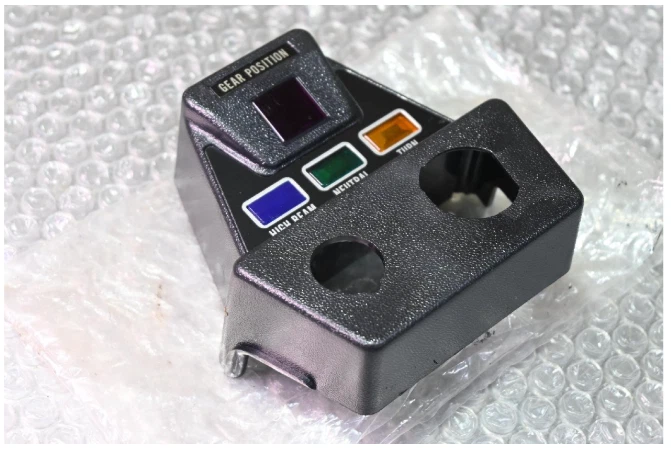 Estuche Indicador de Posición de Engranaje Original Suzuki GT750 Nuevo Sin Usar Foto 1 de 4