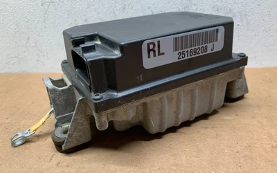 1988-1998 Chevy GMC CK1500 Silverado Truck Cruise Control Module 25169208J - Image 1 of 4