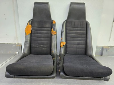 PAIR USED ORIGINAL PORSCHE 914 914-6 BLACK CORDUROY PINSTRIPE BUCKET SEATS 33 - Imagem 1 de 4