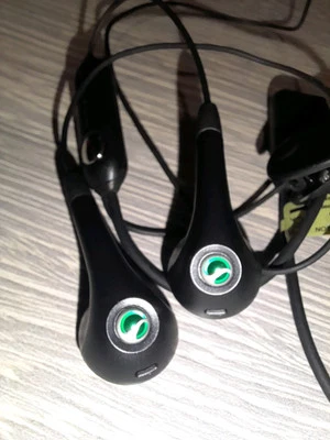 Vintage Original Sony Ericsson Headphone,Cell Headset,Cell Phone Accessories - Image 1 of 4