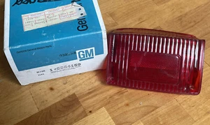 NOS OEM GM #5964159 1970-72 CHEVROLET EL CAMINO TAIL LIGHT LENS (LIGHTLY USED) - Picture 1 of 9