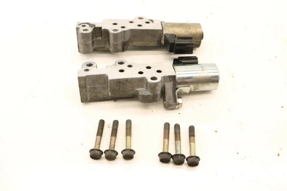 03-06 350Z 03-07 G35 COUPE VTC SOLENOIDE VÁLVULA DERECHA IZQUIERDA CONTROL DE TIEMPO SOLENOIDE Foto 1 de 4