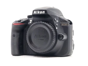Nikon D3300 DSLR Kamera Body - Top Zustand, geringe Auslösungen unter 10K! - Bild 1 von 4