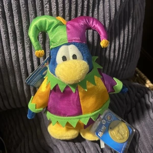 Club Pinguin Plüsch Hofnarr mit Etikett und Münze - Bild 1 von 6