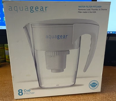 NEW In Box Aquagear 8 Cup Water Filter and Pitcher - Image 1 of 4
