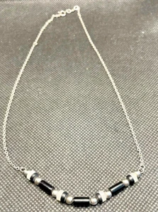 Neat Silver Tone Choker Chain Necklace with Black/White/Silver Bib - Picture 1 of 4