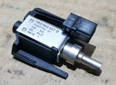 AUDI A3 8P AUTO IGNITION BARREL LOCKING LOCK INTERLOCK SENSOR 1K0953527D 04 > - Image 1 of 4