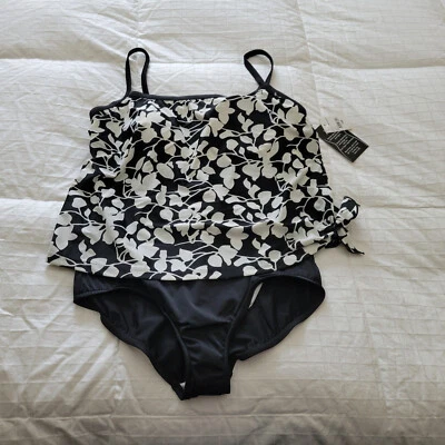 Traje de baño de una pieza AZUL NUEVO CON ETIQUETAS. 18W TALLA PLUS NUEVO Negro/Blanco Foto 1 de 2