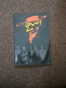 Oliver Theatre Souvenir Programme 1998 russ abbot & Sonia swaby - Picture 1 of 4