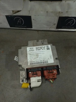 Kia Sorento 2010-2014 2.2 Diesel Airbag Control Unit #35 - Image 1 of 4