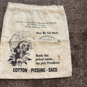 De colección Nat. Bolso Museo del Derecho al Voto “Manos que recogieron algodón pueden elegir presidentes” - Imagen 1 de 7