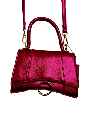 Nuevo con etiquetas Mini Cartera Bandolera Rosa Caliente Irredescente Con Acentos Dorados Foto 1 de 4